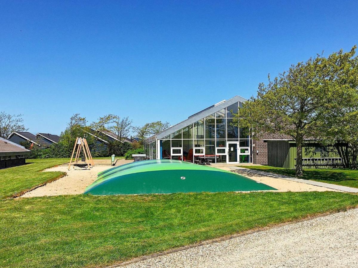 6 Person Holiday Home On A Holiday Park In Hemmet Exterior foto
