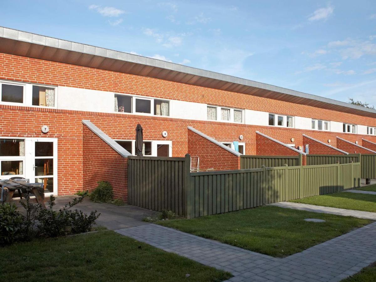 6 Person Holiday Home On A Holiday Park In Hemmet Exterior foto